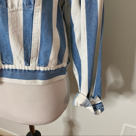 NWT Forever 21 Denim Jacket - Blue and White - Picture 11 of 11